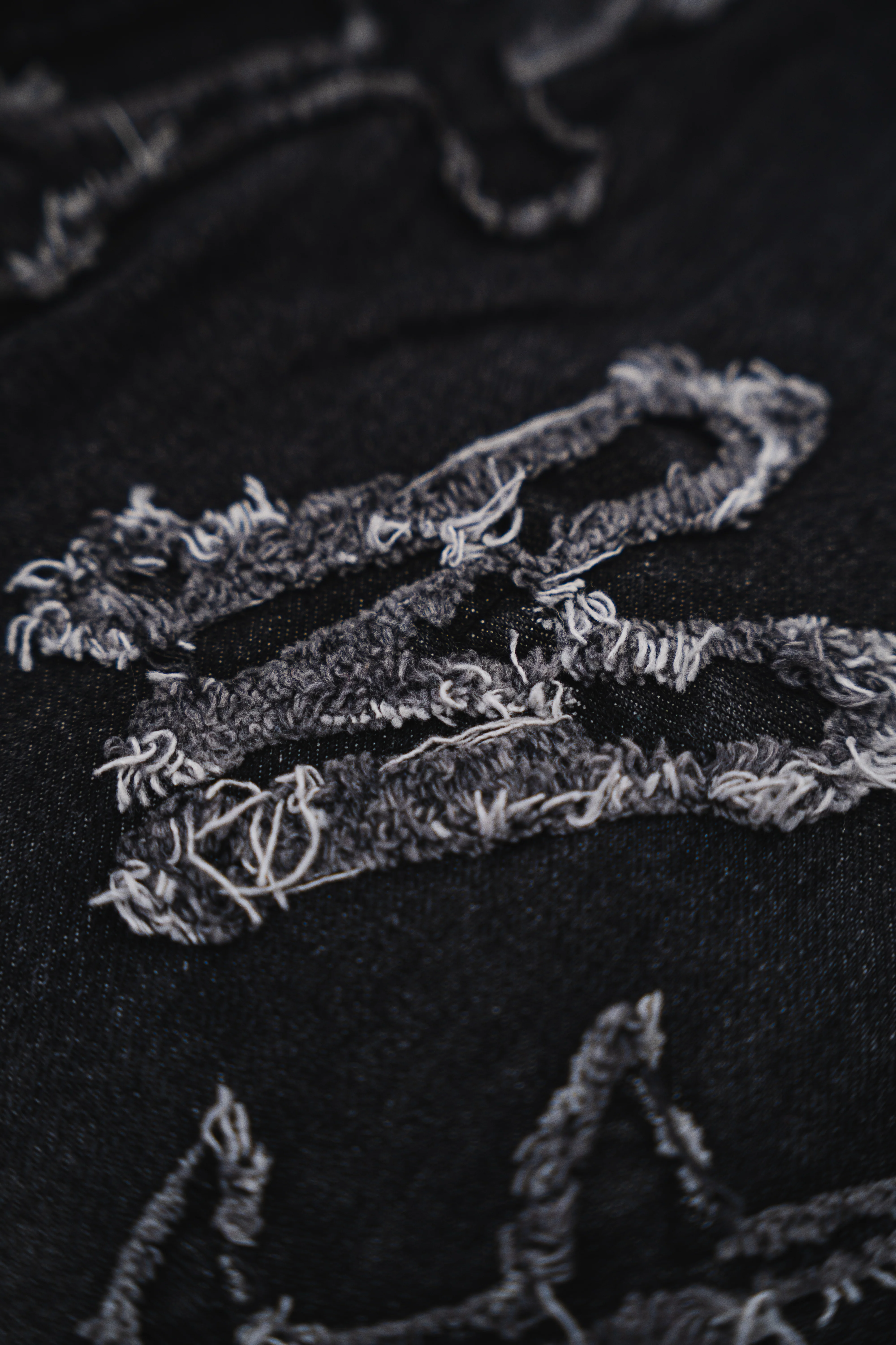 GOTHIC BLACK FLARED JEANS - Image 4